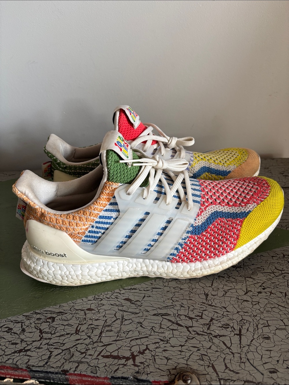 Adidas ULTRABOOST 5.0 DNA PRIDE PACK - LOVE UNITES Shoes Sneakers Men’s Size 10